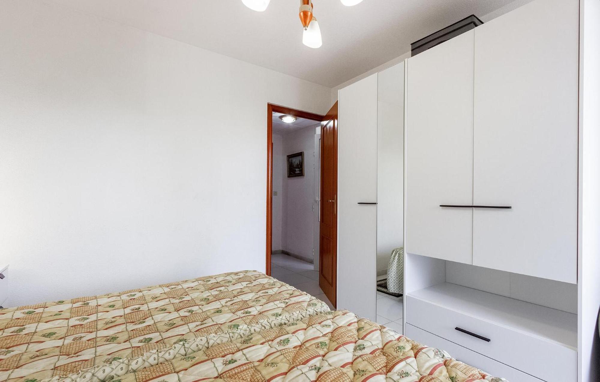 Nice Apartment In Torrevieja With Kitchen Eksteriør billede