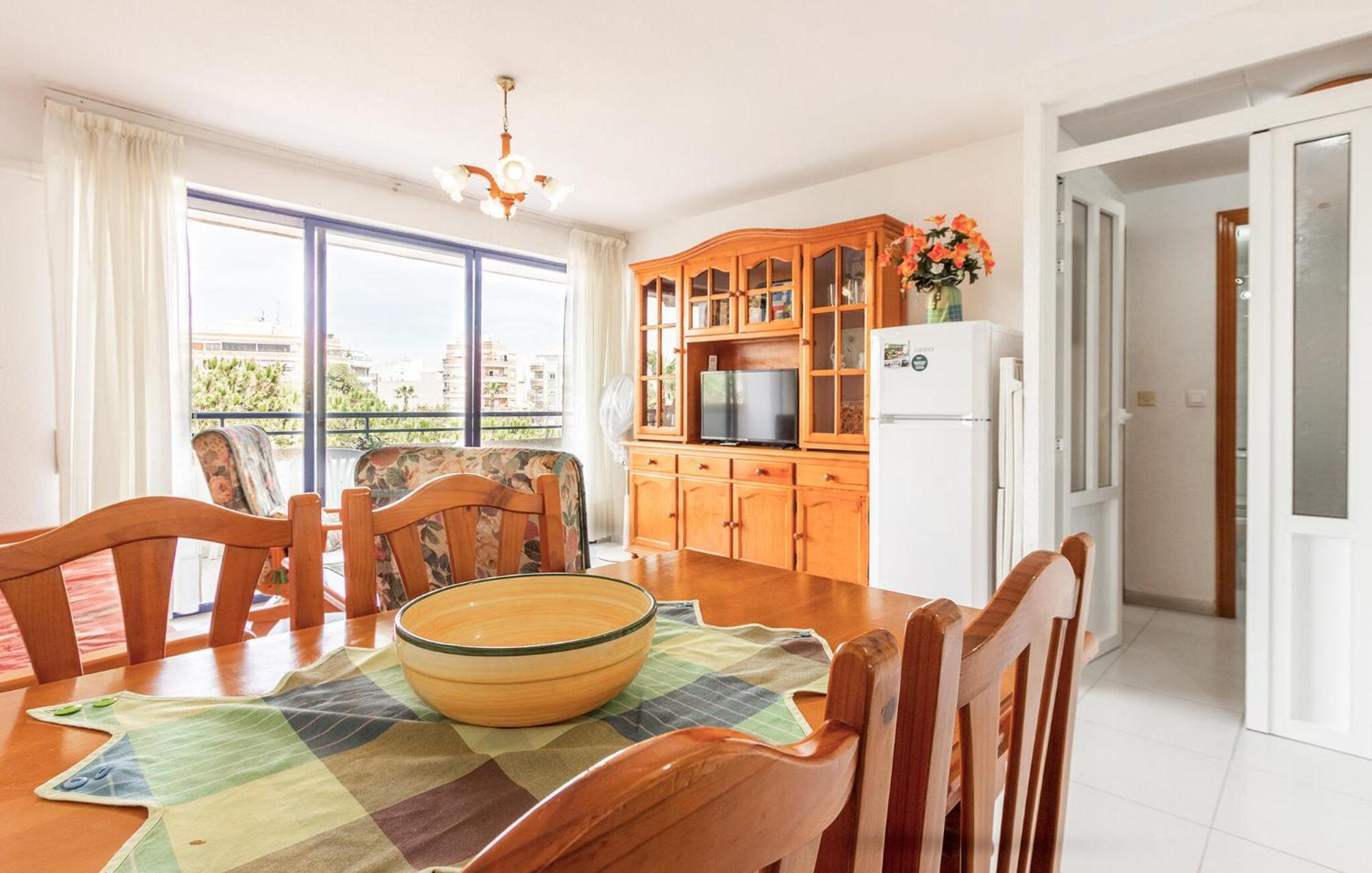Nice Apartment In Torrevieja With Kitchen Eksteriør billede